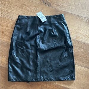 Karen Kane Black Pencil Skirt